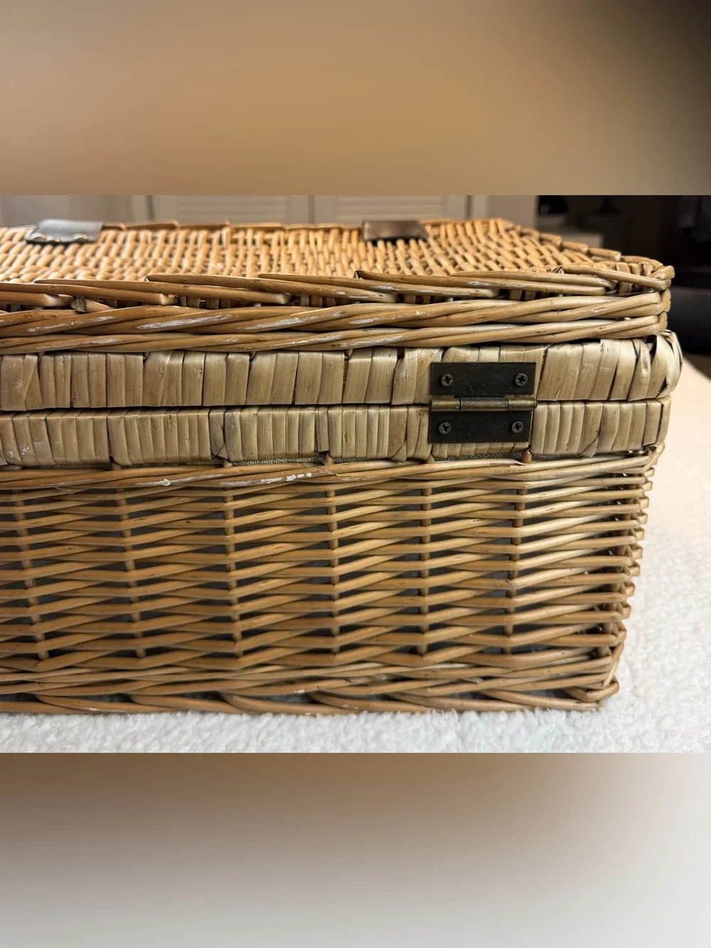 (VTG) Tan/Brown Insulated Woven Rattan Wicker Picnic Basket, OS